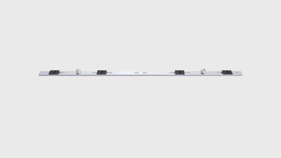 LG04